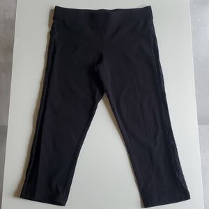 Guess Black Capri Lace Leggings